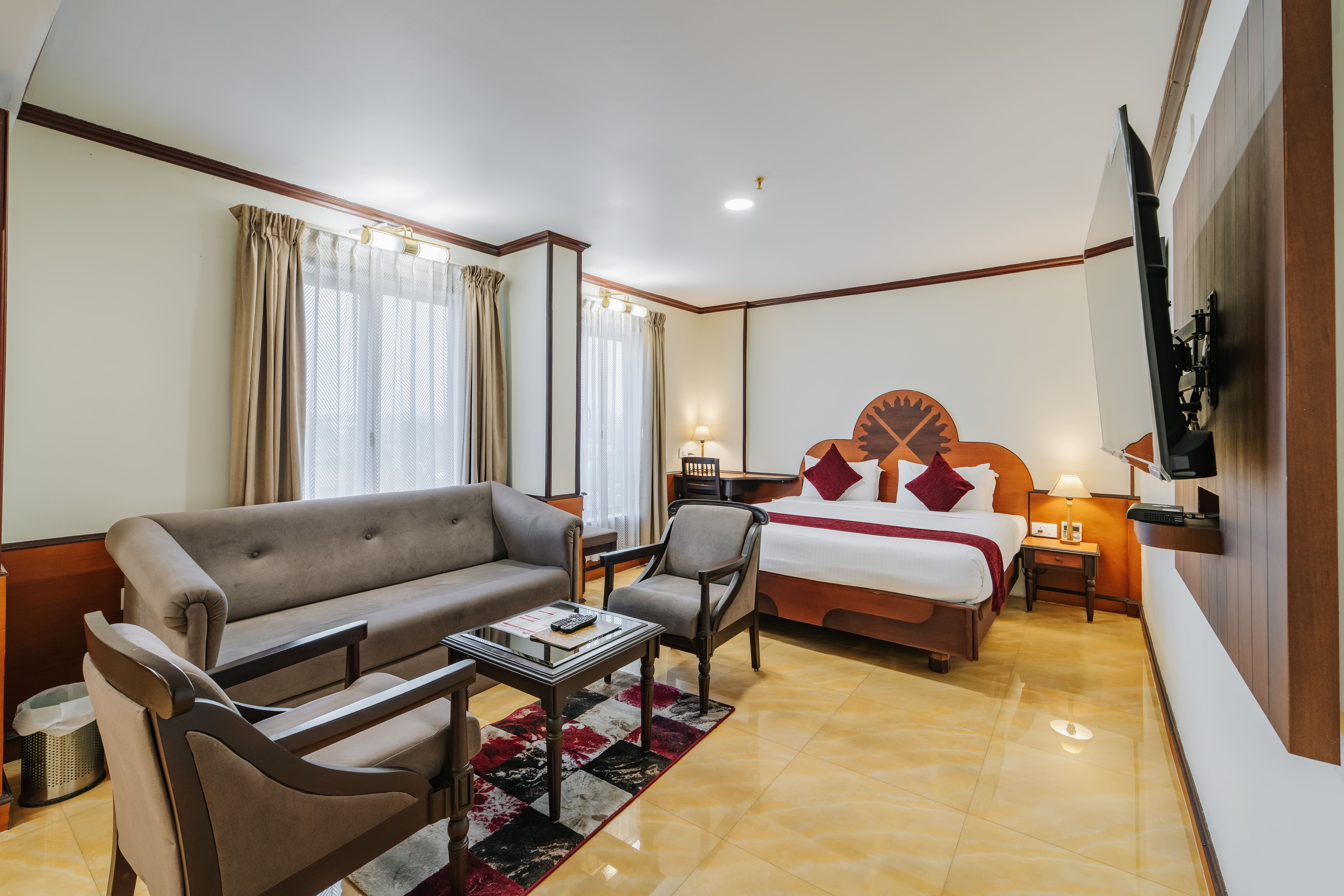 Surya Hotel Deluxe Room