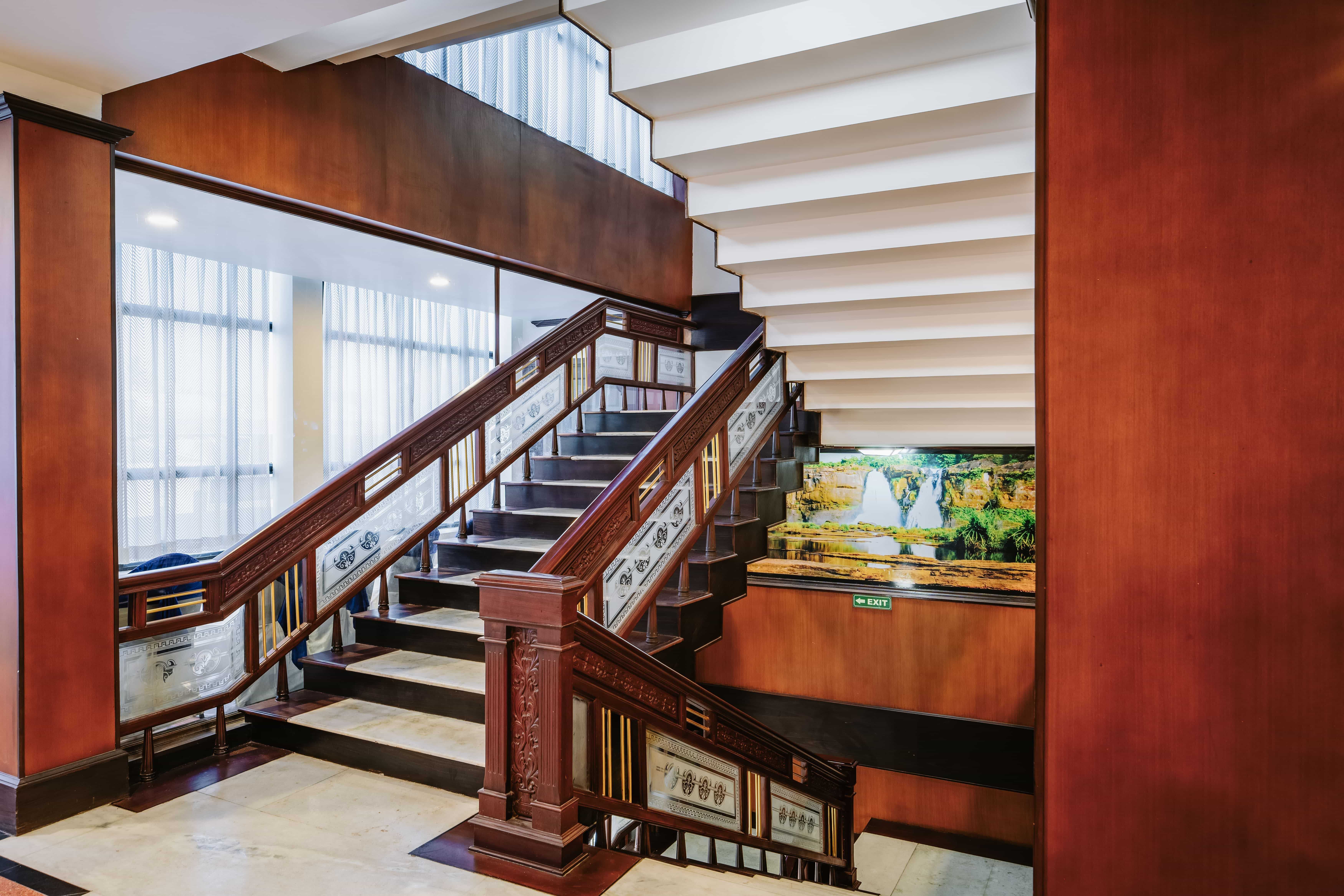 Surya Hotel Lobby