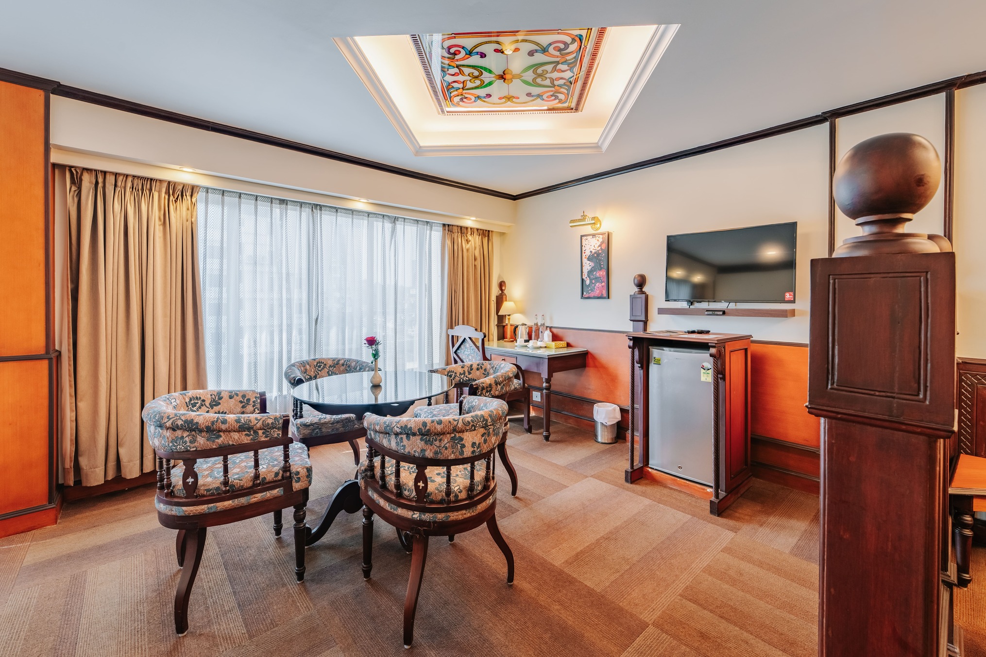 Luxury Suite